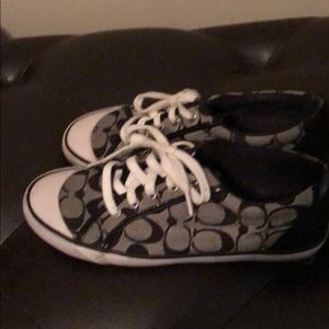 Women Coach shoes